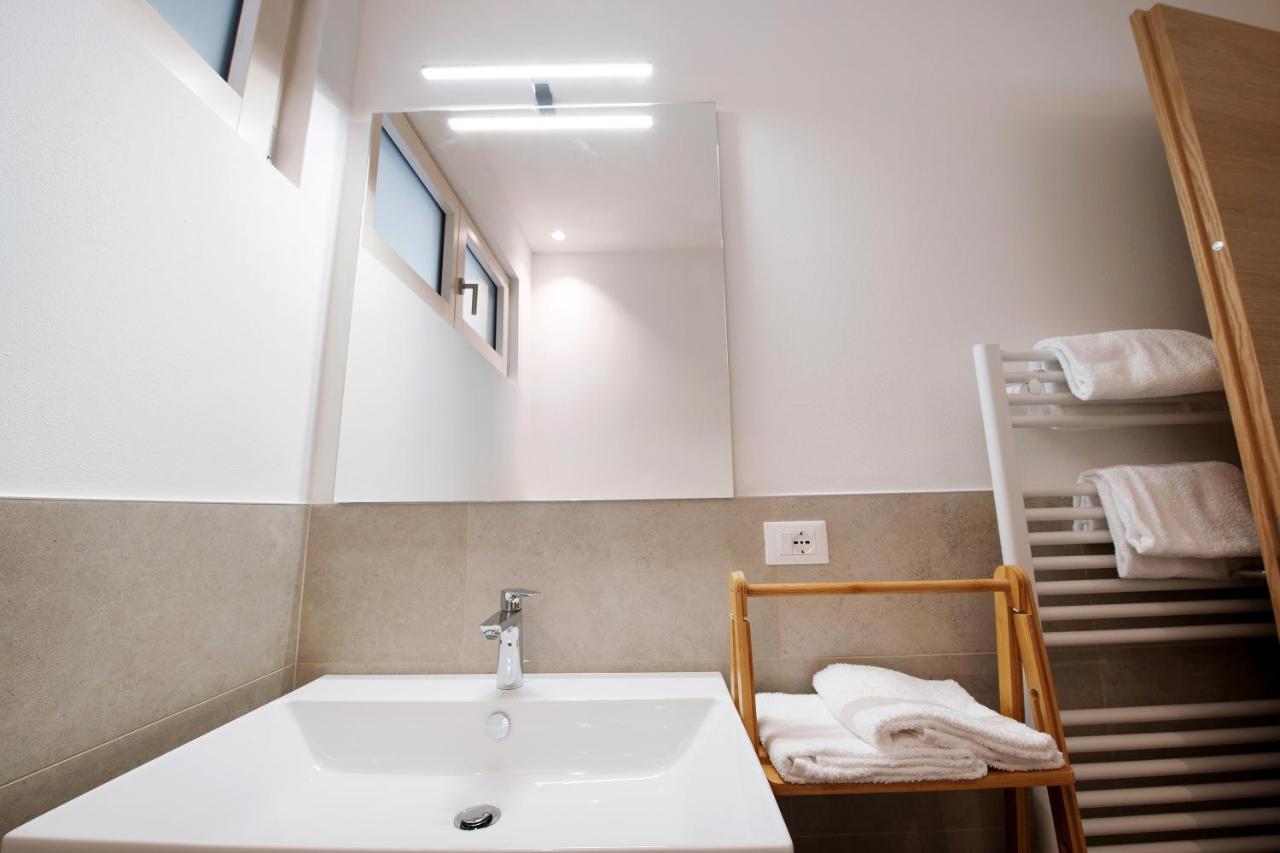 페스키에라델가르다 Garden Borgo Secolo 아파트 외부 사진